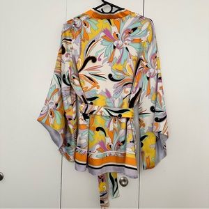 NWT NEW Zara Belted Multicolor Printed Kimono Size Medium